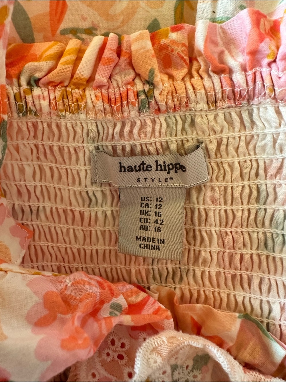 Haute Hippie Pink Floral Tiered Smocked Bodice Maxi Dress size 12 - Picture 12 of 13